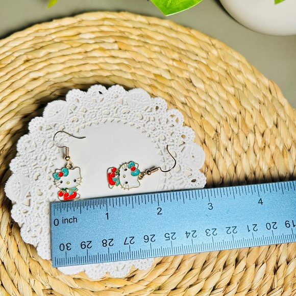 Hello Kitty with Cherries, Enameled Gold Tone Drop Dangle Earrings. - Picture 4 of 6